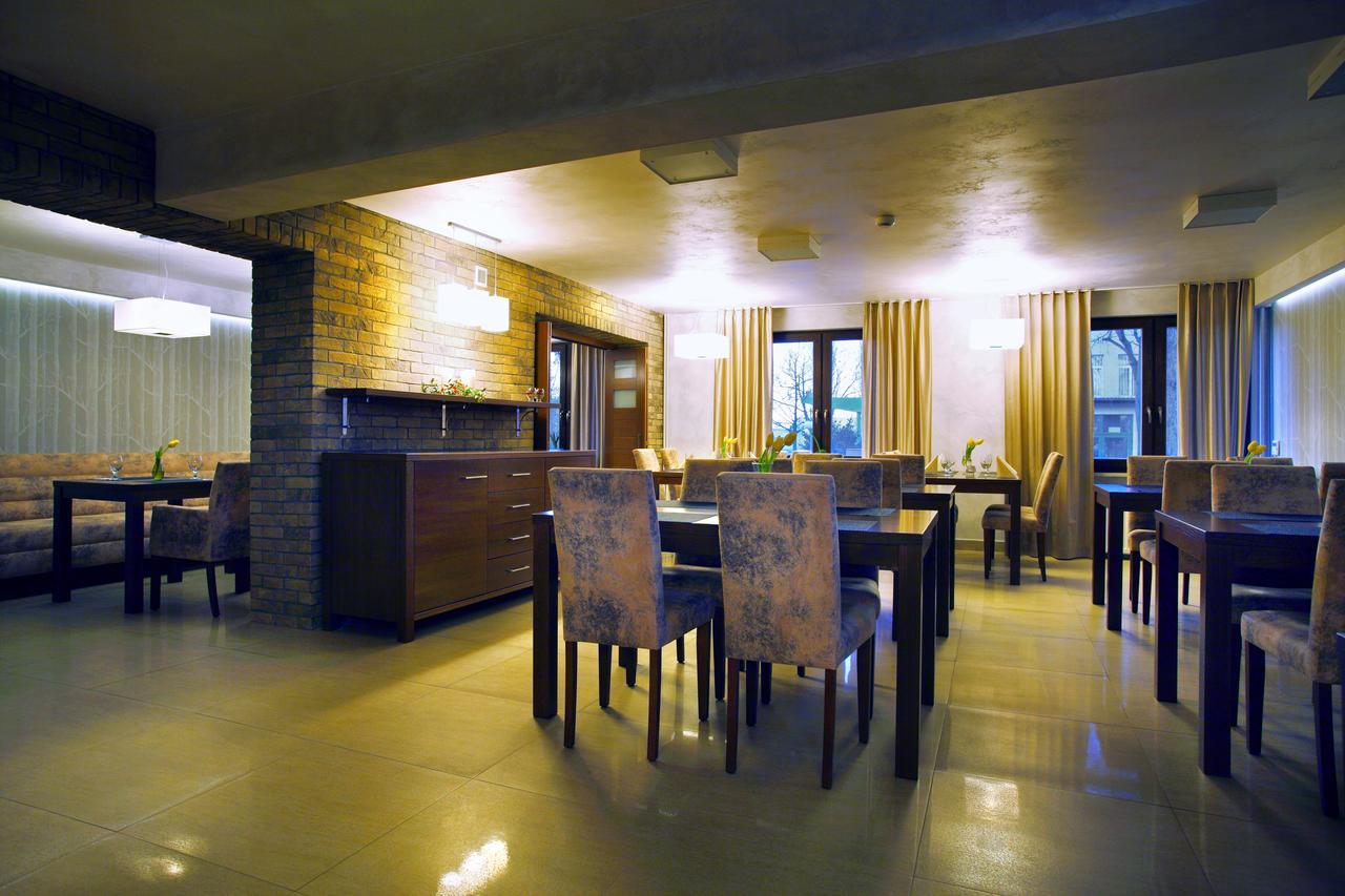 Inter Hotel Остролека Екстериор снимка